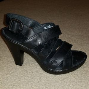 Born sandals - New Without Box.